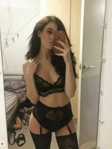 Камилла