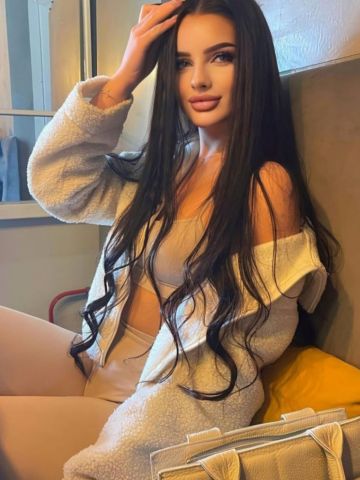 Камилла